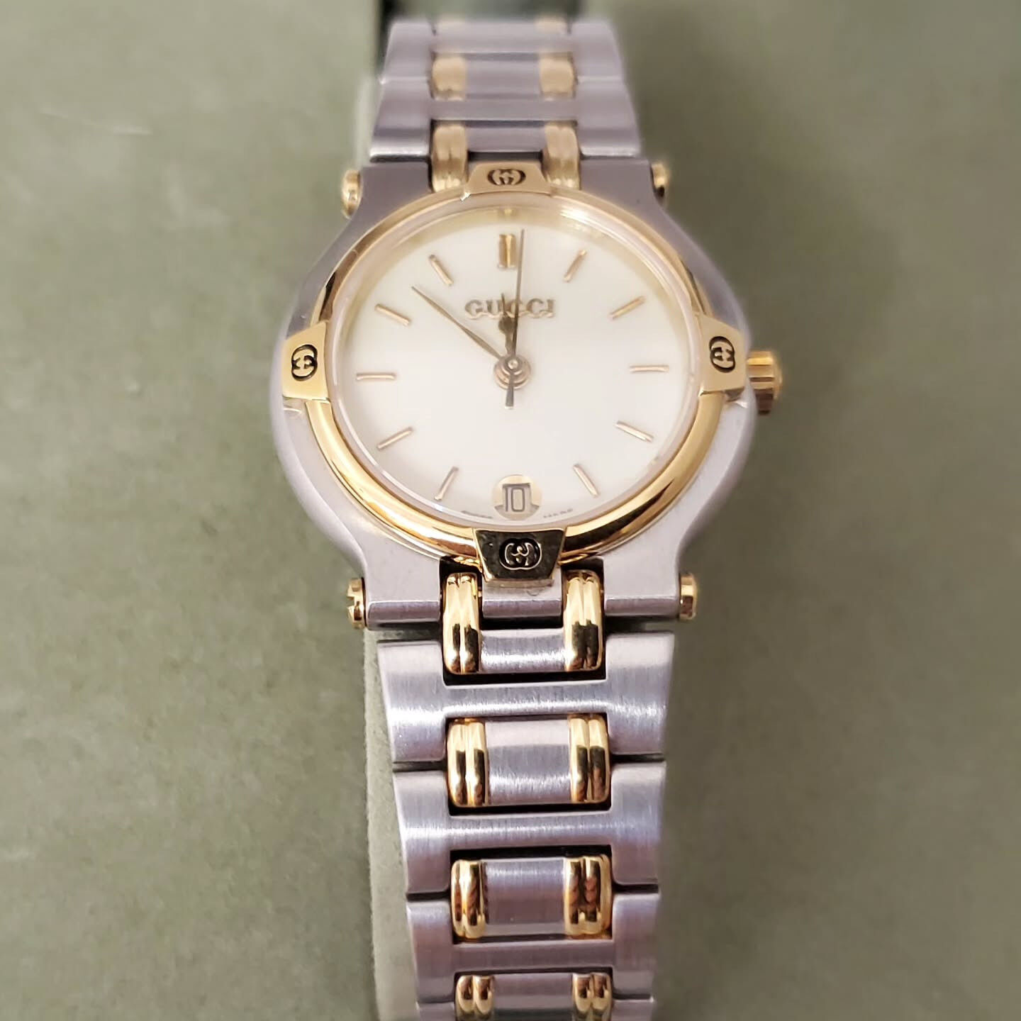 GUCCI 9000L腕時計のお買取り実績についてご紹介いた